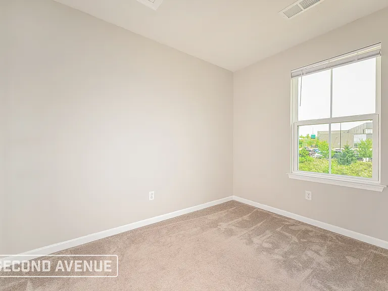 2028 Cade Dr — Photo 17