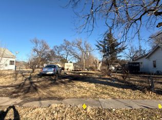 1238 N Ash Ave, Wichita, KS 67214