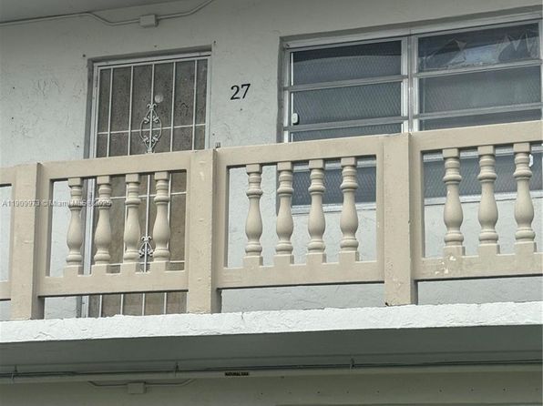 20120 NE 2nd Ave APT W27