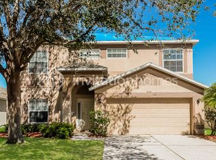 110 Smokey Hill Ave, Ruskin, FL 33570