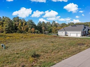 779 Alicia Kelton Dr, Delaware, OH 43015