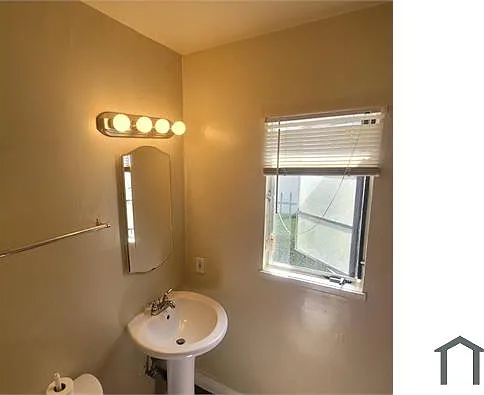 4161 Somerset Dr #2 — Photo 8