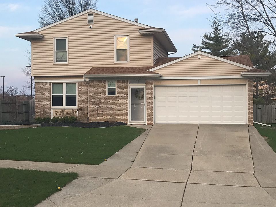 2nd image of 2104 Oakview Dr