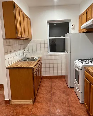 Rented by Highline Residential | media 2