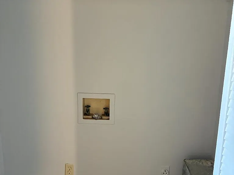 Unit Photo