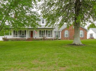 283 Lee Rd, Cottontown, TN 37048