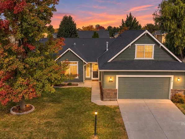 8194 E Colter Bay Dr, Nampa, ID 83687