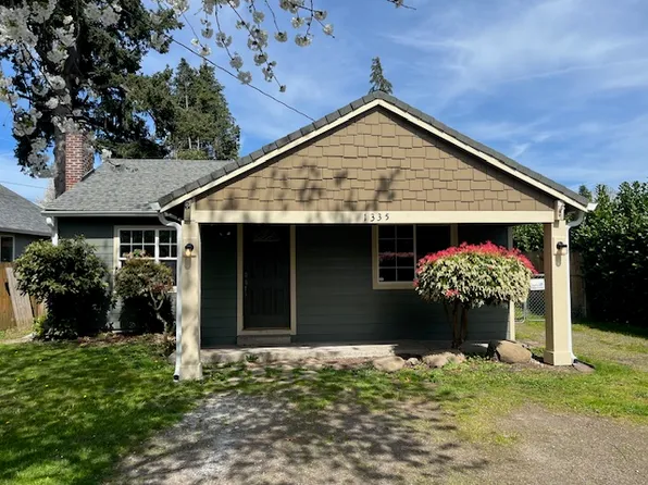 1335 G St, Washougal, WA 98671
