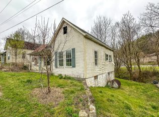 36 Mullins St #38, Livingston, KY