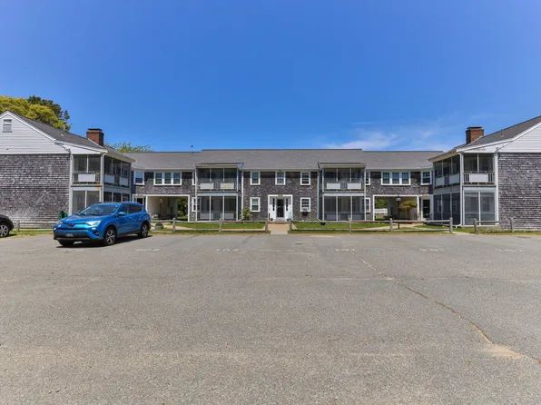 221 Upper County Road UNIT 106, Dennis Port, MA 02639
