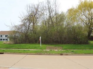 Orchard Dr, Kaukauna, WI 54130