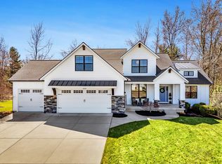 3504 Daffodil Dr SW, Grand Rapids, MI 49534