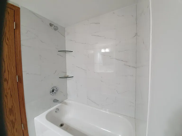 14045 Kilpatrick Ave #1N — Photo 7