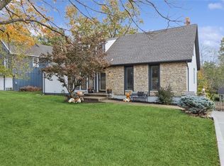 7001 Widmer St, Shawnee, KS 66216