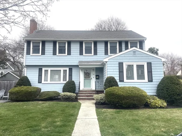 30 Shetland Rd, Marblehead, MA 01945