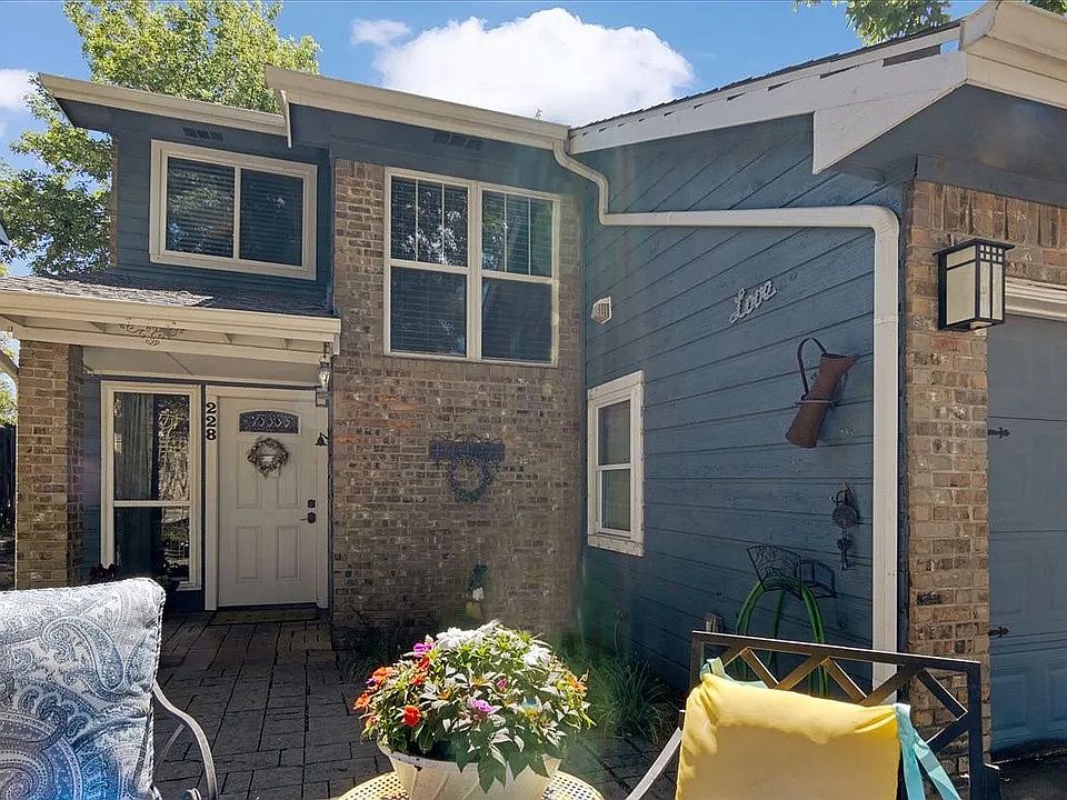 1st image of 228 McCarley Pl