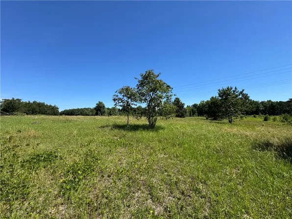 24301 Veterans Memorial Pkwy, Camp Hill, AL 36850