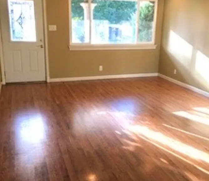 9001 Feather River Way — Photo 11