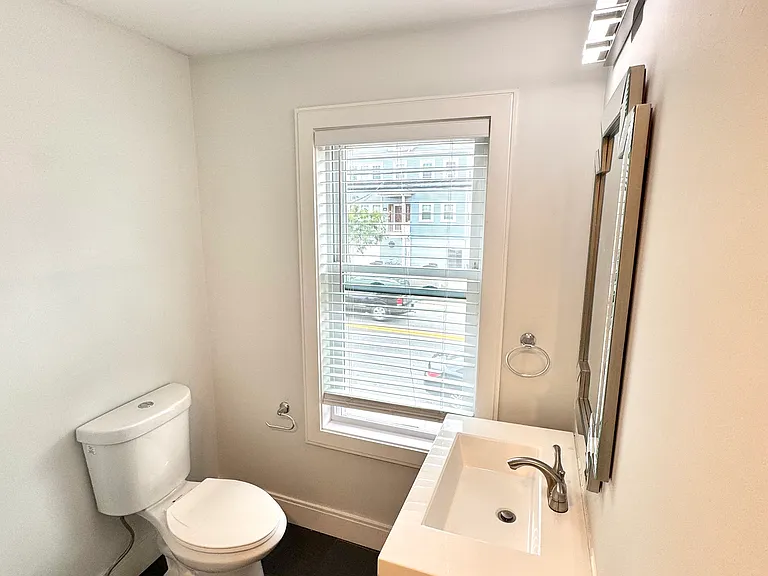 187 Webster Ave #2 — Photo 9