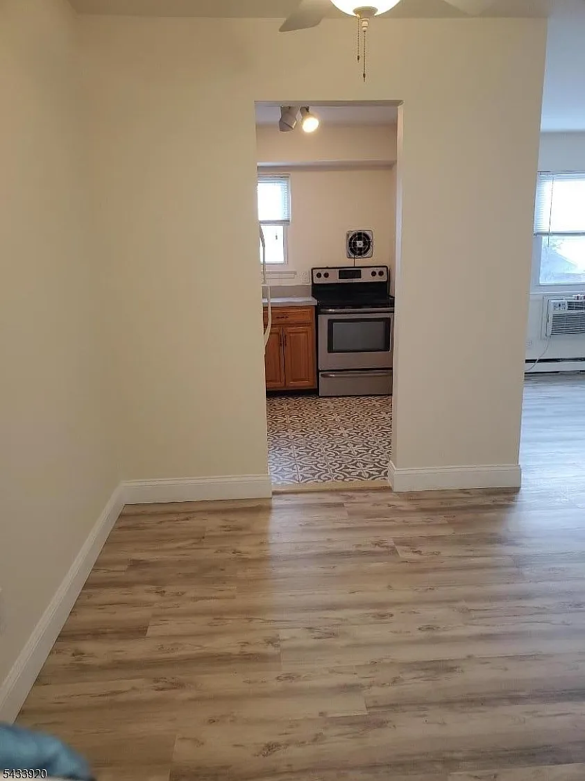 100 Pierson Miller Dr, Unit C52, Pompton Lakes, NJ 07442 — Photo 2
