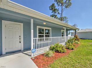 6023 S Moss Cir, Labelle, FL 33935