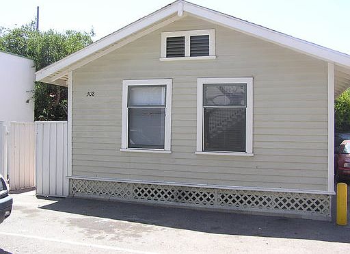 1st image of 308 W Ortega St