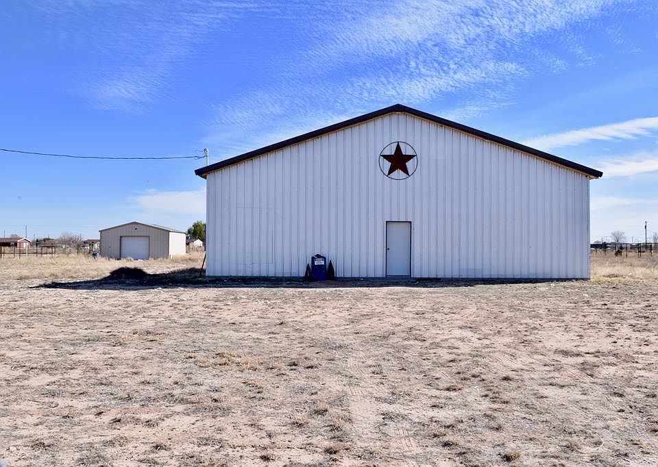 1st image of 372 Betty Lou Dr