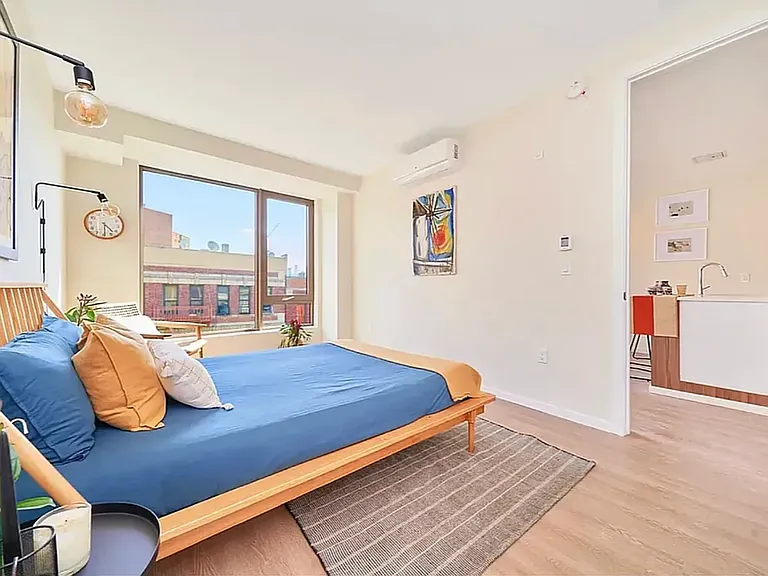 521 W 134th St #6D — Photo 8