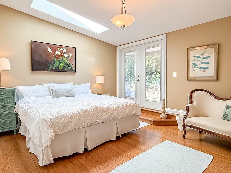 2233 Alden Ln #2233 — Photo 18