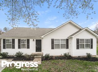 2301 Saluda Dr, Gastonia, NC 28054