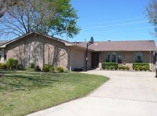 7523 NW Rolando Rd, Lawton, OK 73505