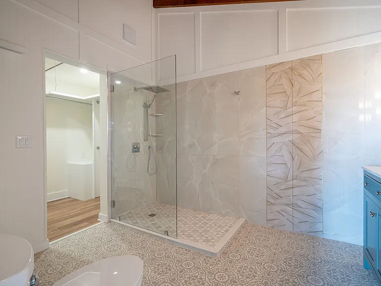 Owners Bathroom