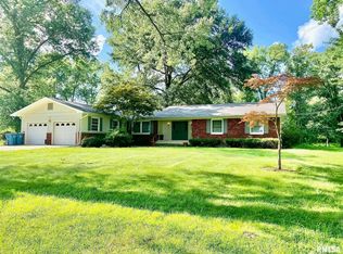 807 W Market St, Christopher, IL 62822