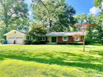 807 W Market St, Christopher, IL, 62822