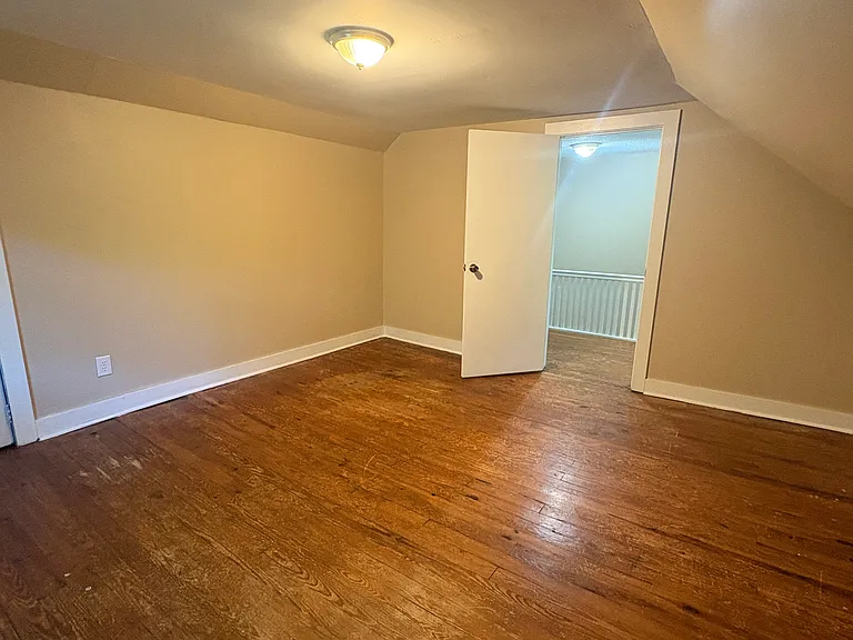3207 Walnut St W #1 — Photo 4