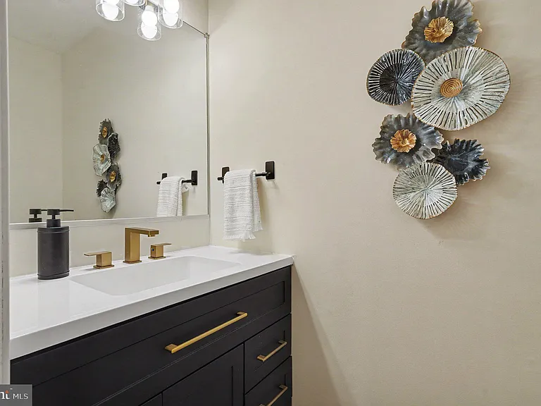 20 Culmore Ct — Photo 32