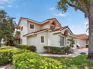 7364 Pinewalk Drive S, Margate, FL 33063