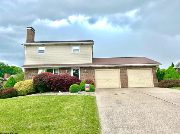 110 W North St, Bridgeport, WV 26330