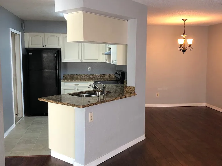 2550 N Alafaya Trl #7206 — Photo 6