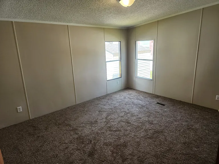 Belle Villa Lake — Photo 48