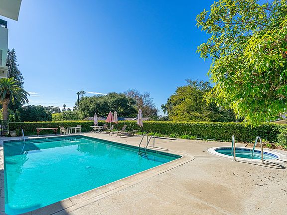 4th image of 1021 S Orange Grove Blvd APT 108