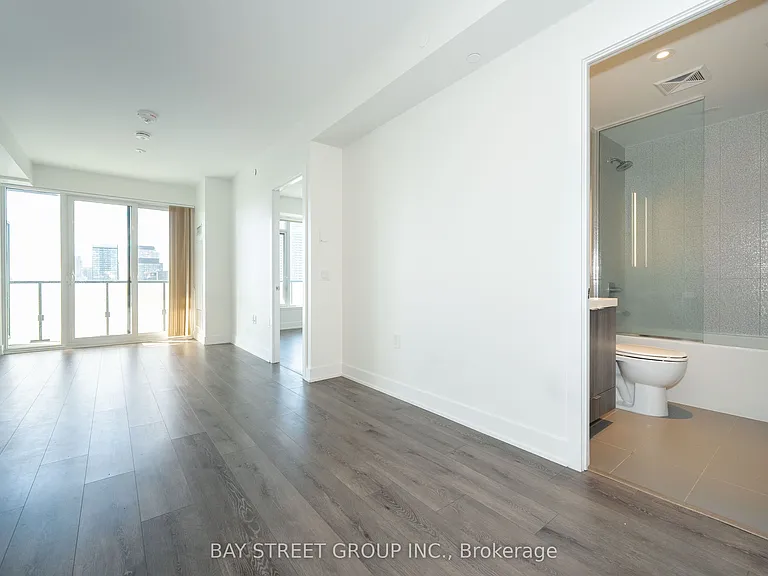 575 Bloor St E #3310 — Photo 6