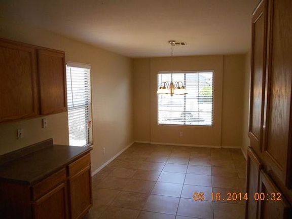 4th image of 2022 S 86th Ave