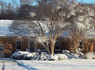 1752 Indian River Rd, Virginia Beach, VA 23456