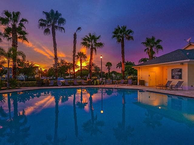 Community pool