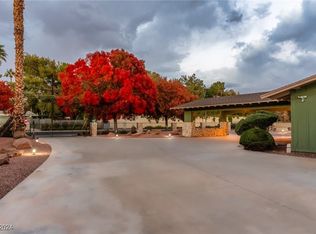 2727 Alta Dr, Las Vegas, NV 89107
