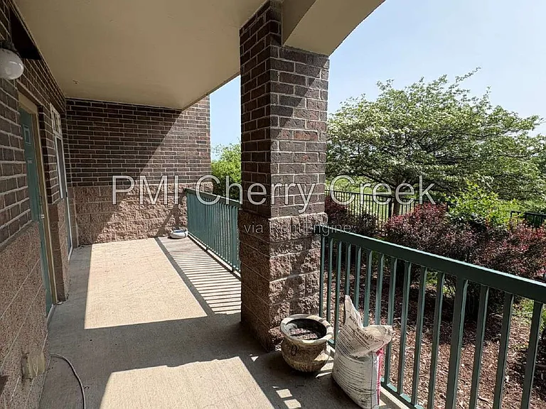 3890 S Dayton St #108 — Photo 32