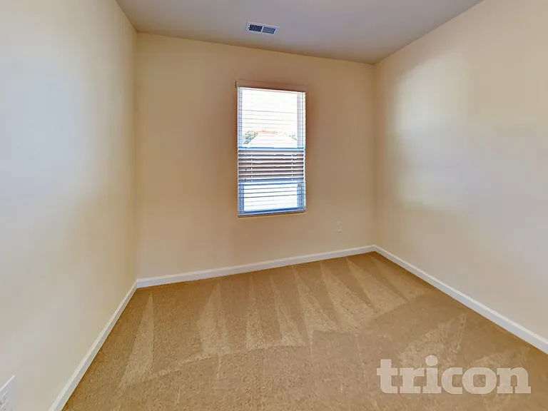 1357 Waylon Ave — Photo 14