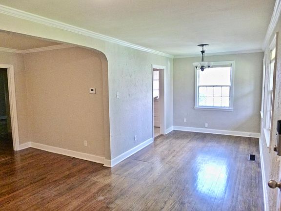 4th image of 171 Saint Agnes Dr