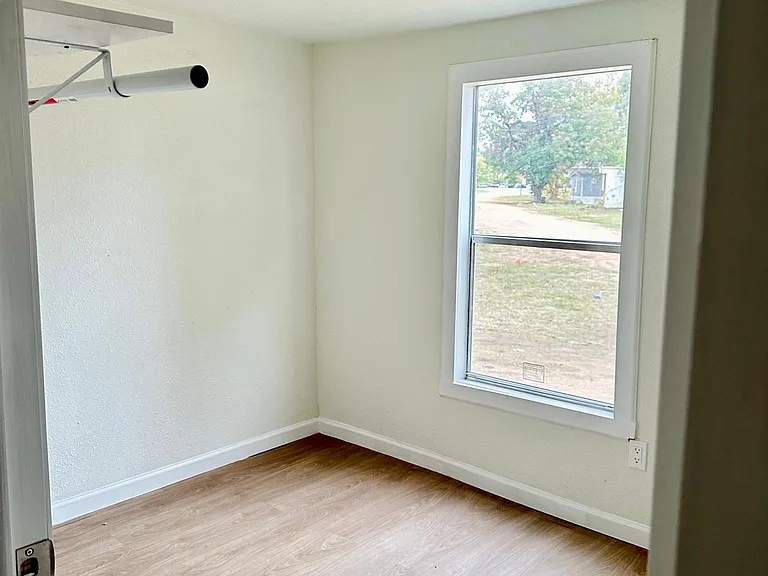 650 N Bolton Ave #36 — Photo 3